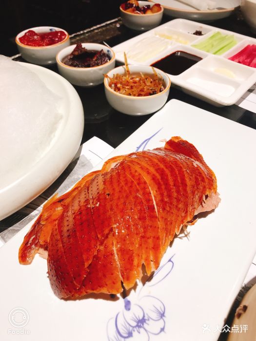 酥不腻烤鸭