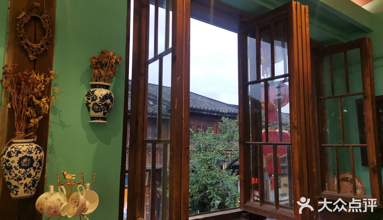 很奇幻的一家小店[加油][加油][加油]