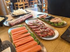 -滋滋烤肉(解放路创客店)