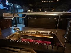 -麦凯伦烧烤·精酿超级工厂店(金桥总店)