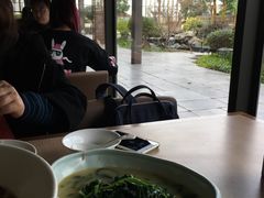 靠窗位-川流不息(北蔡休闲广场店)