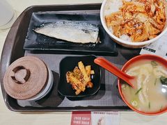 -食其家·牛丼咖喱(金桥太茂店)