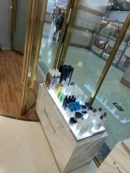 -八佰伴8008星级形象店