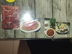 -丫丫汤膳打边炉(宏府408坊店)