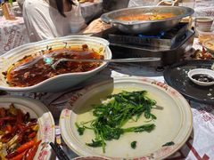 -耙吉吉川味小酒馆(本地人回头店)
