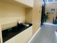 -Z&B Fitness Studio·Gym(前滩L+PLAZA店)