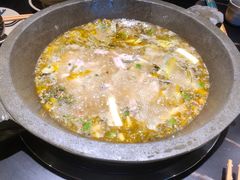 -石锅苗苗鱼(武汉首店)
