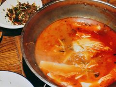 -亮欢寨酸汤鱼(沙冲路店)