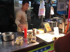 -六合夜市