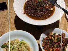 -湘阁里辣(沙井华润万家店)