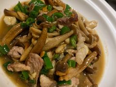 -主子吉湘·湘西土菜(平城街店)