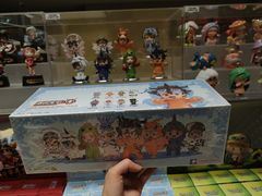 -泡泡玛特POPMART(蓝色港湾店)