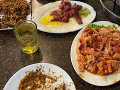 -韩风烤牛肉冷面店
