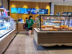 -巴黎贝甜(大宁国际商业广场店)