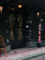 -IMUSE BARBER SHOP
