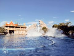 -七彩云南欢乐世界