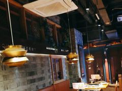 -老牌坊云南鱼豆花火锅(哈西万达店)