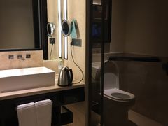 -三亚湾海居铂尔曼度假酒店