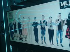 -路边边地标烧烤·川菜·小龙虾·音乐酒馆(良乡长虹店)