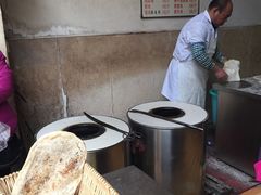 -荆楚任氏锅盔(紫阳路店)