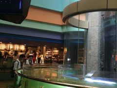 等候区-中影国际影城(兰生大厦CINITY LED店)