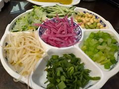 -老北京炸酱面大王.铜锅涮肉(朝阳门店)