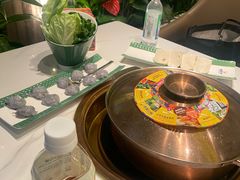 -润园四季椰子鸡火锅(卓越INTOWN店)