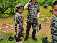 -亲兄弟真人CS团建拓展基地