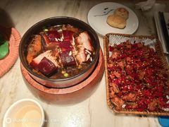 -吴越荣记苏州菜·松鼠桂鱼 100% 活鱼现做(月光码头店)