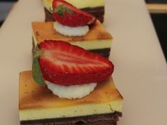 -万达文华酒店·48F云端窗景美食汇自助餐厅