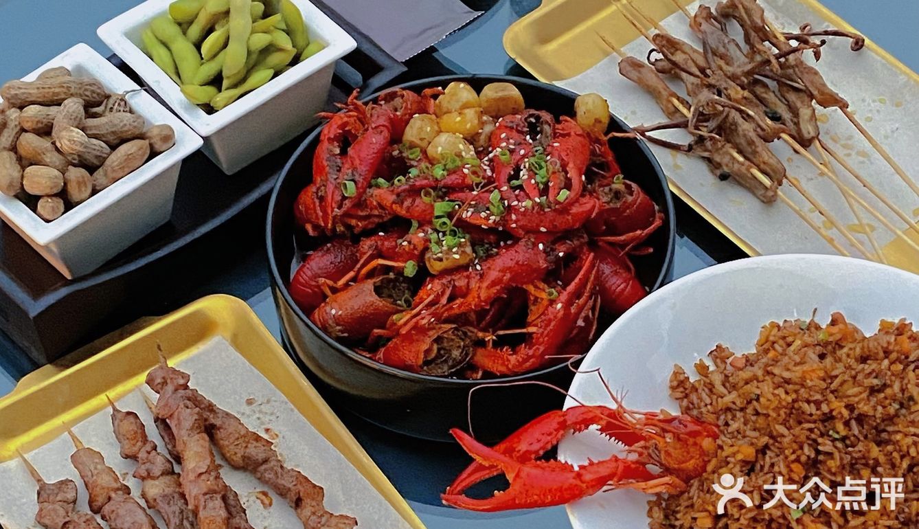 北京美食探店｜看望京soho夜景🌃吃小龙虾🦞