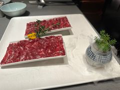 -左庭右院鲜牛肉火锅黑金店(陆家嘴中心店)