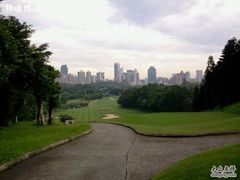 -麓湖高尔夫球俱乐部