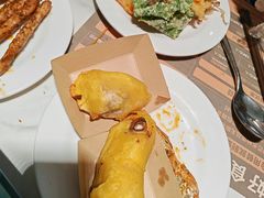 -金马门国际美食百汇(珞喻路店)