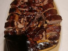 -八府香鸭·啫啫煲(华山路店)