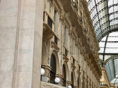 -埃马努埃莱二世拱廊