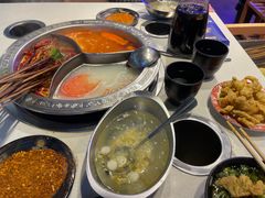 -钢管厂五区小郡肝串串香火锅(人民广场店)