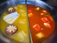 -湊湊火锅·茶憩(南京东路悦荟店)