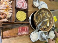 -菌小白·野生菌火锅(时尚天河店)