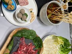 -红鼎豆捞·非遗鲍皇汤火锅(宝丰路店)