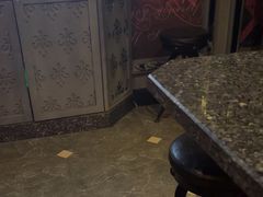 -范特西FANTASY量贩式KTV(民主广场店)