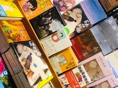 -西西弗书店&矢量咖啡(凯德晶萃广场店)