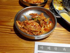 -青瓦炭韩潮烤肉(花园道店)