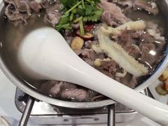 -犇逸·乐山跷脚牛肉·四川现炒(览海店)