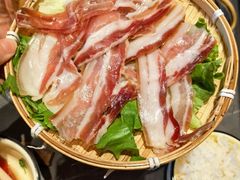 -阿婆情腊排骨火锅·野生菌季(古城旗舰店)