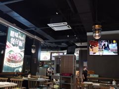 大堂-顺德公广东猪肚鸡·煲仔饭(白石洲店)