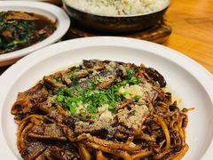 -侬佳蒸菜馆(听潮店)