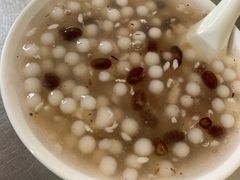 -芳婆糕团店(王府大街店)