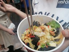 -八一路好吃街(雨田商务大厦店)