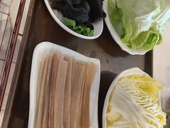 -天宜隆蘑菇宴火锅(石景山旗舰店)